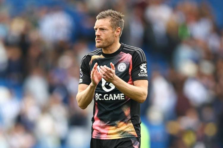 逼平亚特兰大!38岁瓦尔迪补射打进意甲生涯首球,连续空翻庆祝