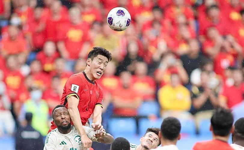 :国足11月可能交手乌兹别克、沙特,地点计划安排在杭州