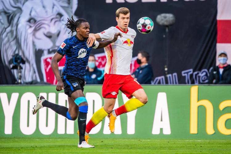 记者：和拜仁、多特竞争，莱比锡致力于签下柏林赫塔小将艾希霍恩